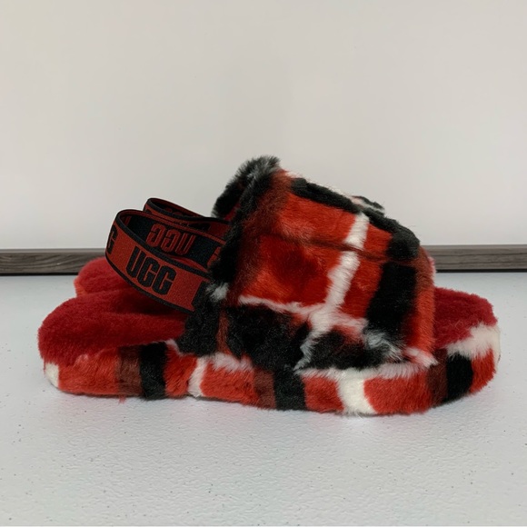 UGG ‘Plaid Punk’ Fluff Yeah Slides-Size 6 NWT - Picture 1 of 11